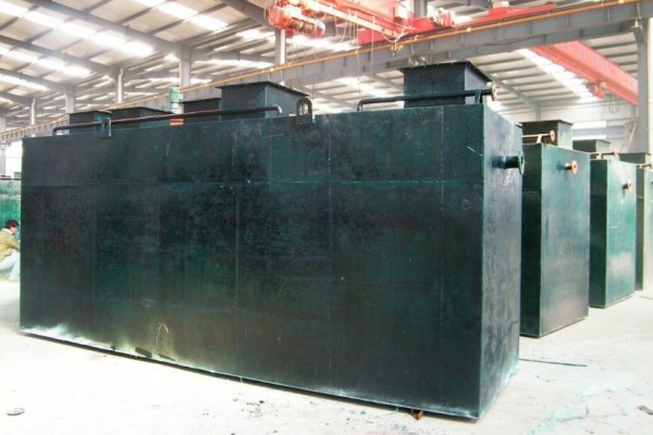 地埋式一體化污水處理設備如何農村污水難題？